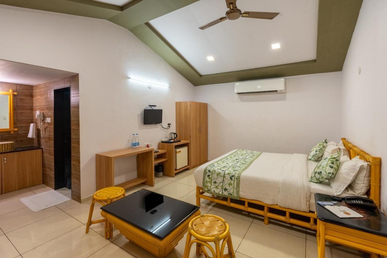 Saavaj Resort, Sasan Gir - Where Wilderness Meets Luxury Екстер'єр фото