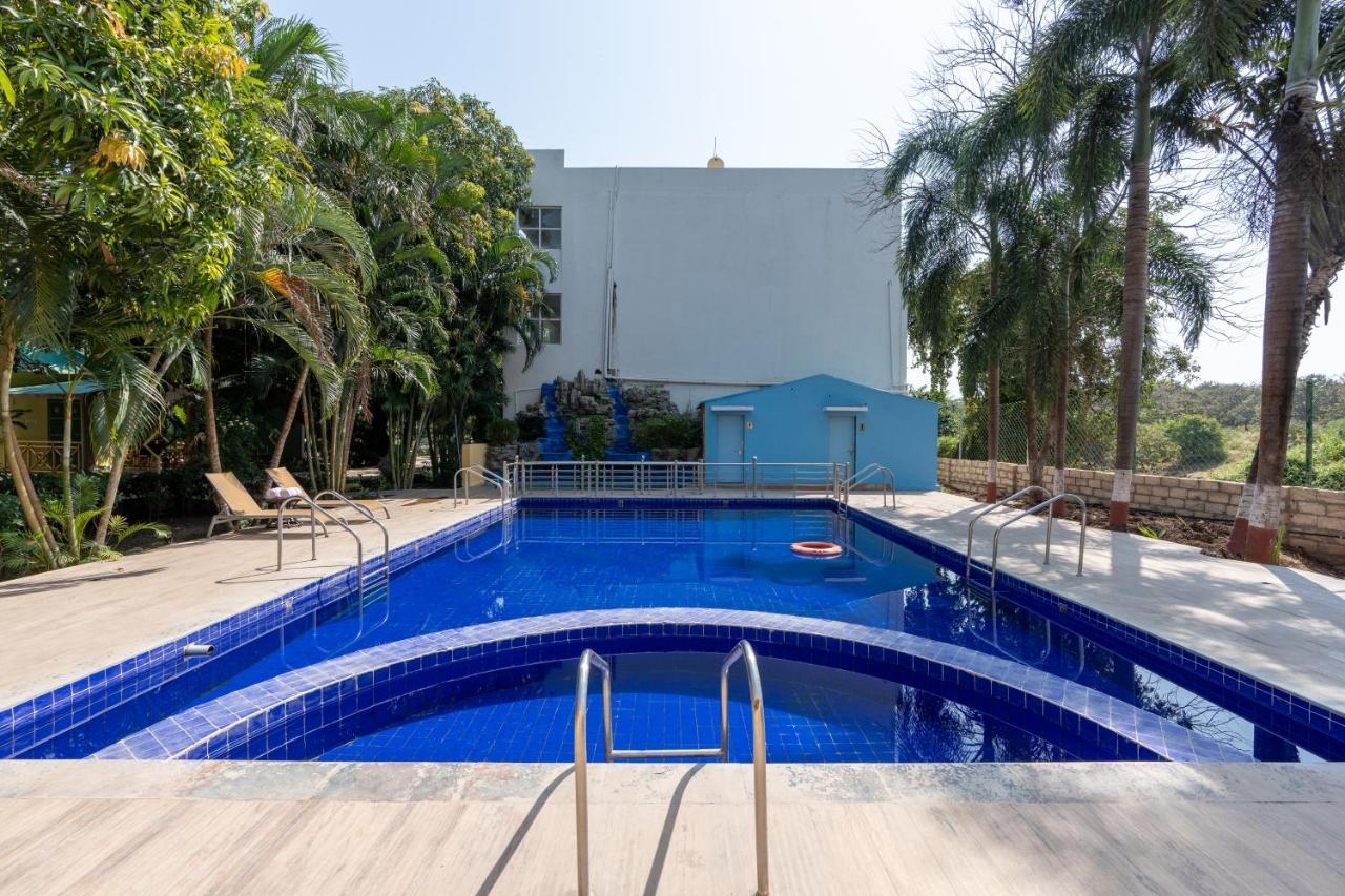Saavaj Resort, Sasan Gir - Where Wilderness Meets Luxury Екстер'єр фото
